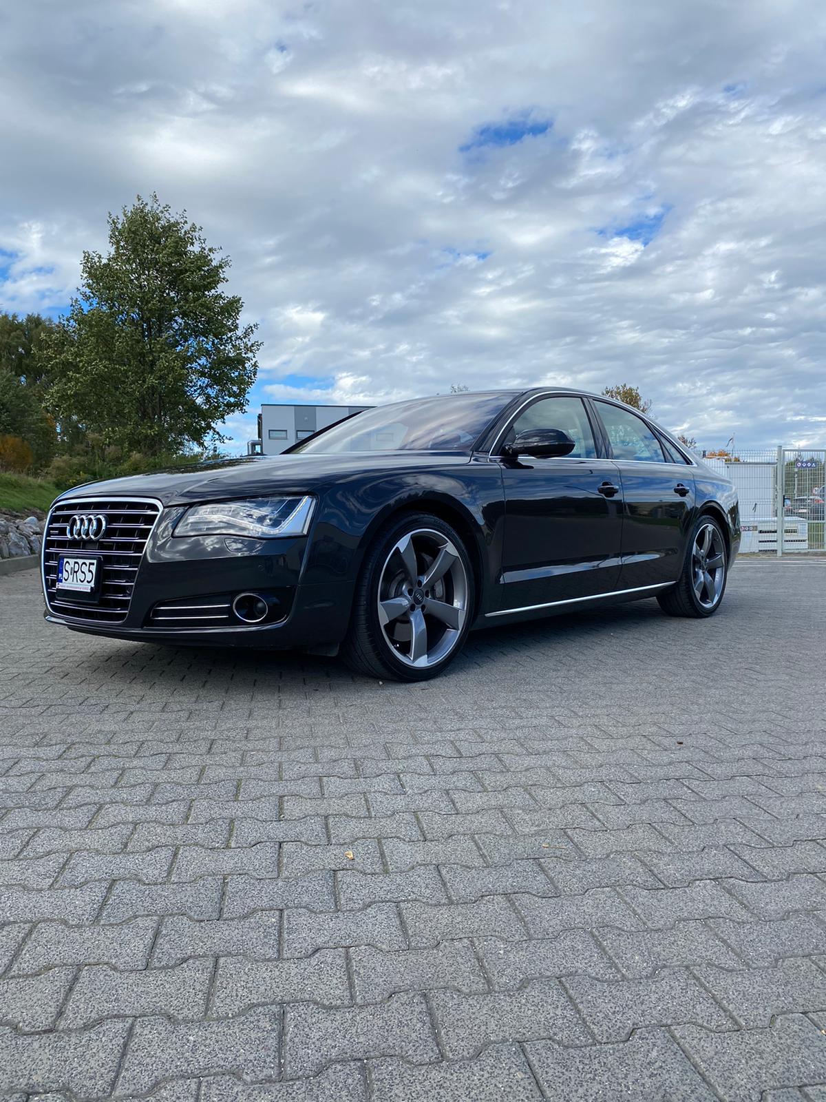 Audi A8 D4 V8 4.2