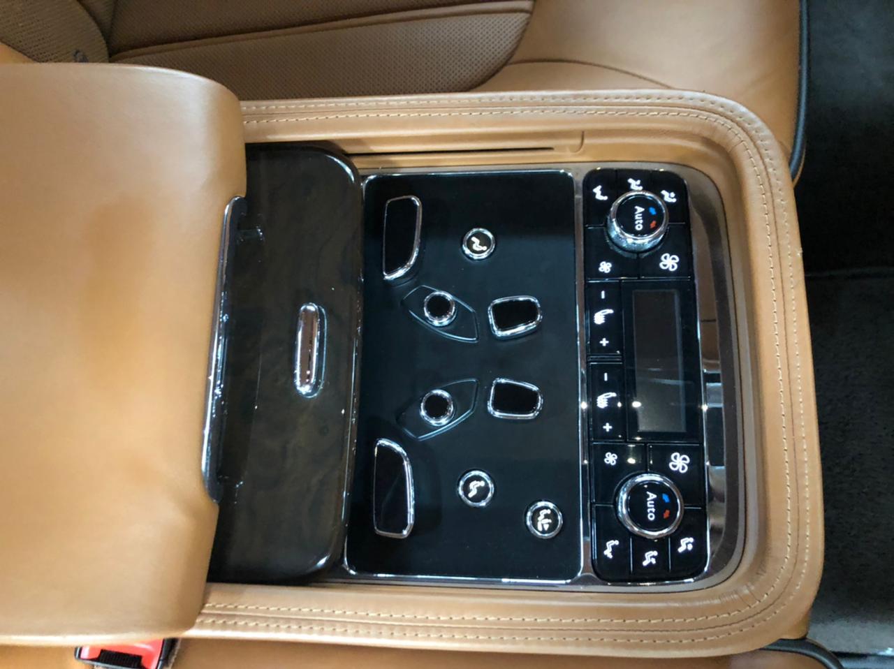 Bentley Mulsanne V8 6.75