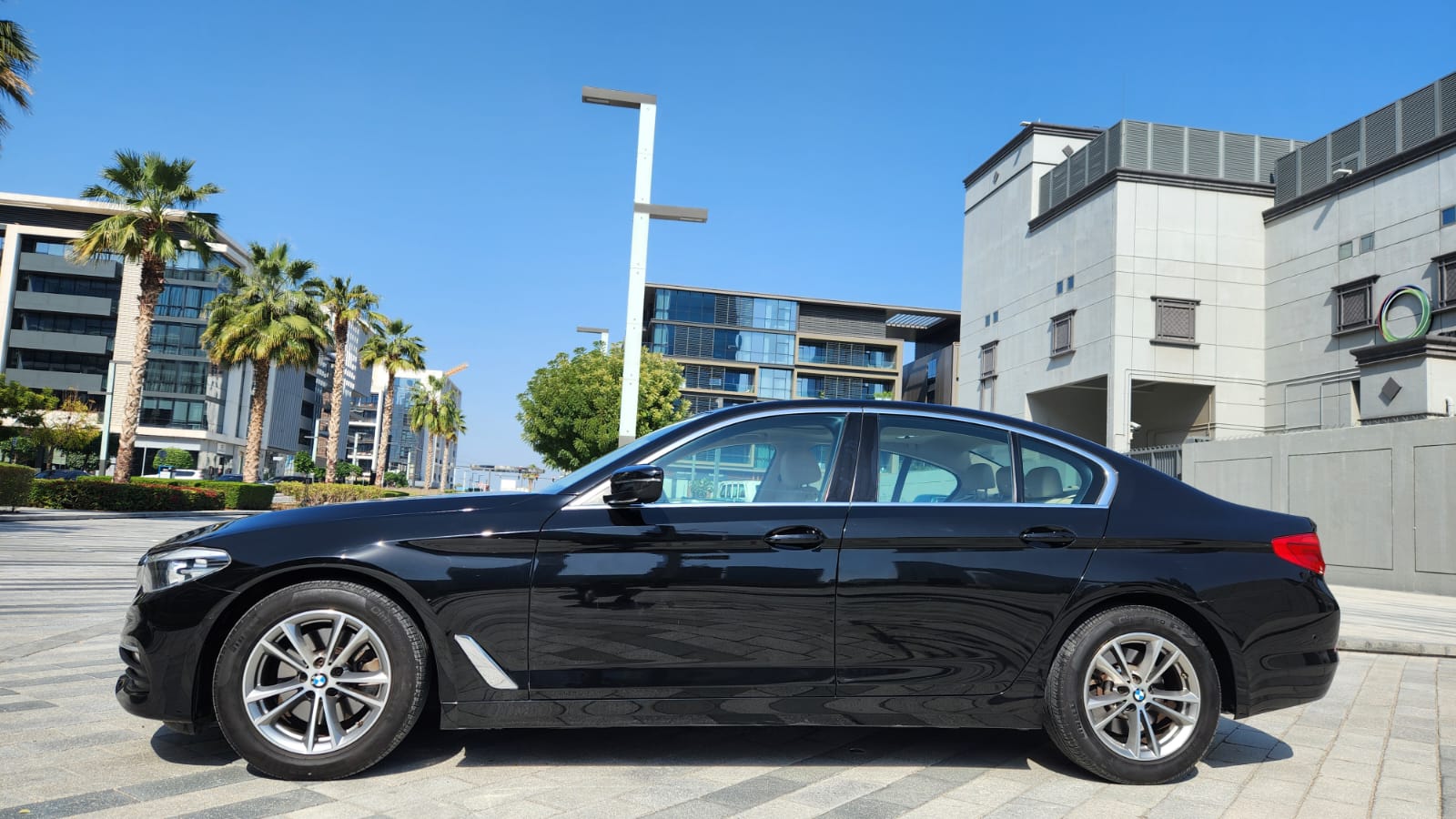 BMW 520i