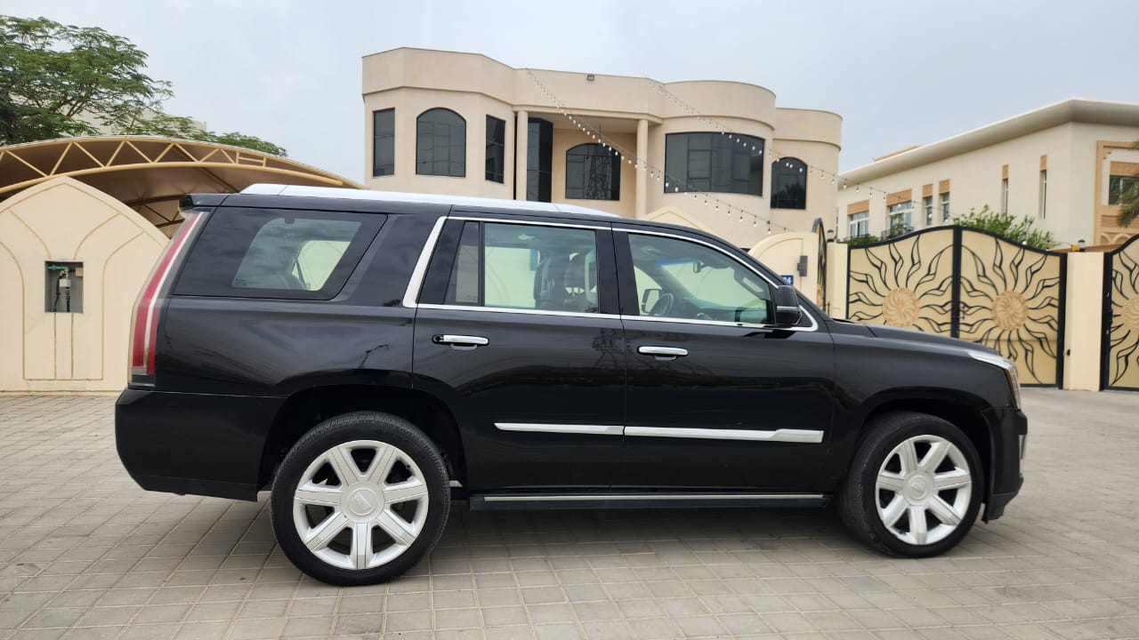 Cadillac Escalade IV