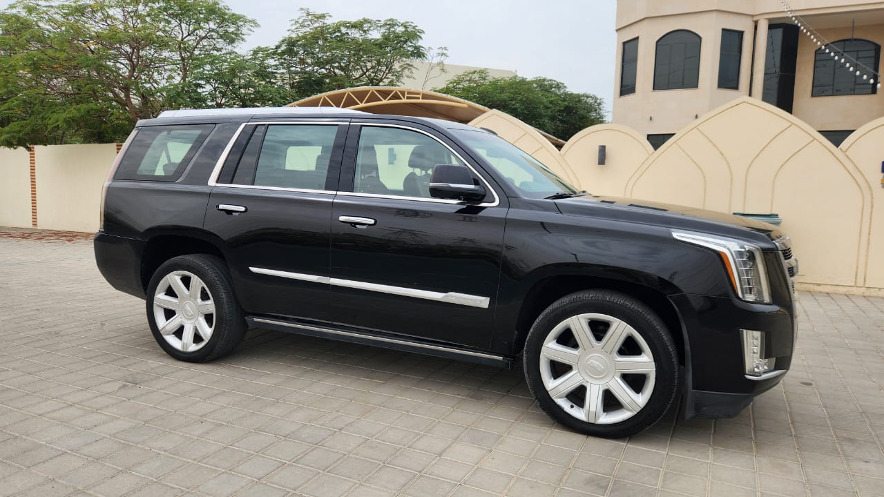 Cadillac Escalade IV