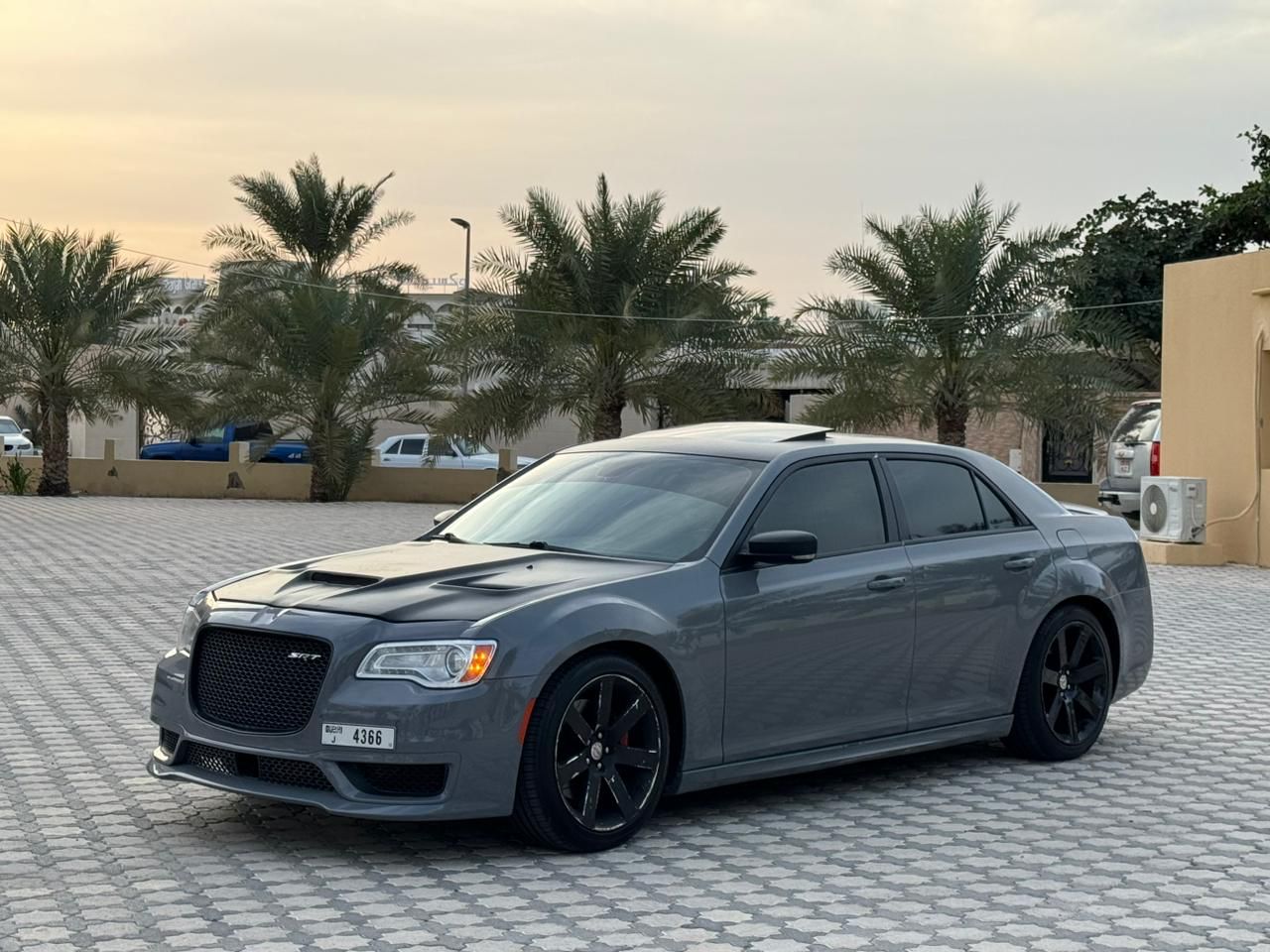 Chrysler 300C SRT8