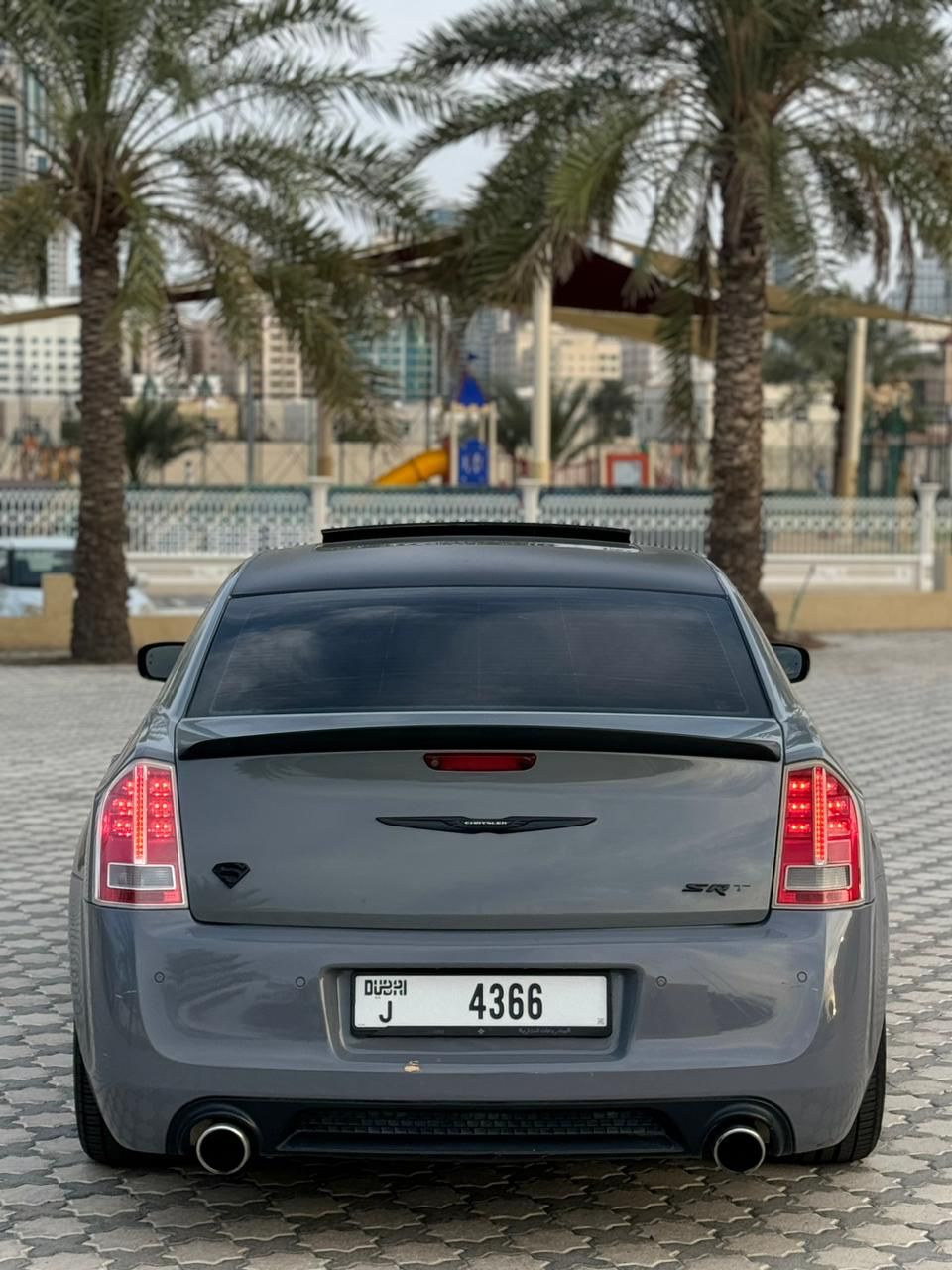 Chrysler 300C SRT8