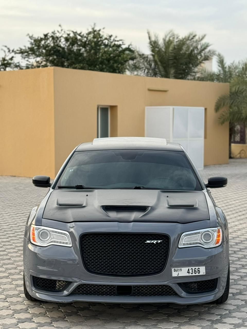 Chrysler 300C SRT8