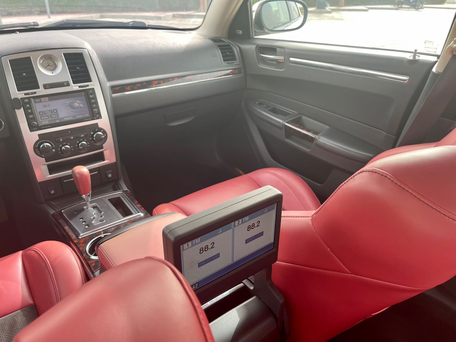 Chrysler 300C SRT8 6.1 V8
