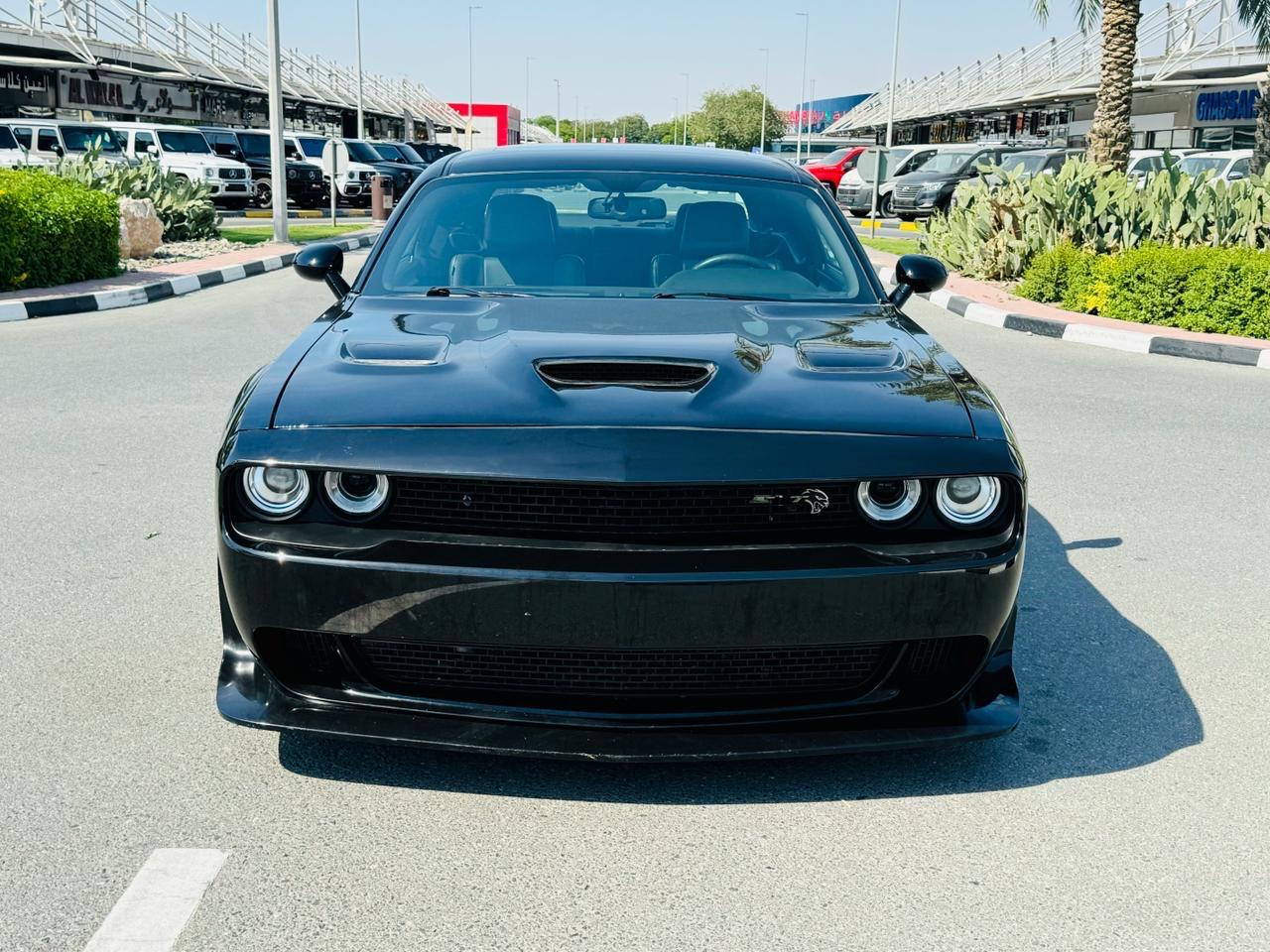 Dodge Challanger SRT8 6.4V8 hemi