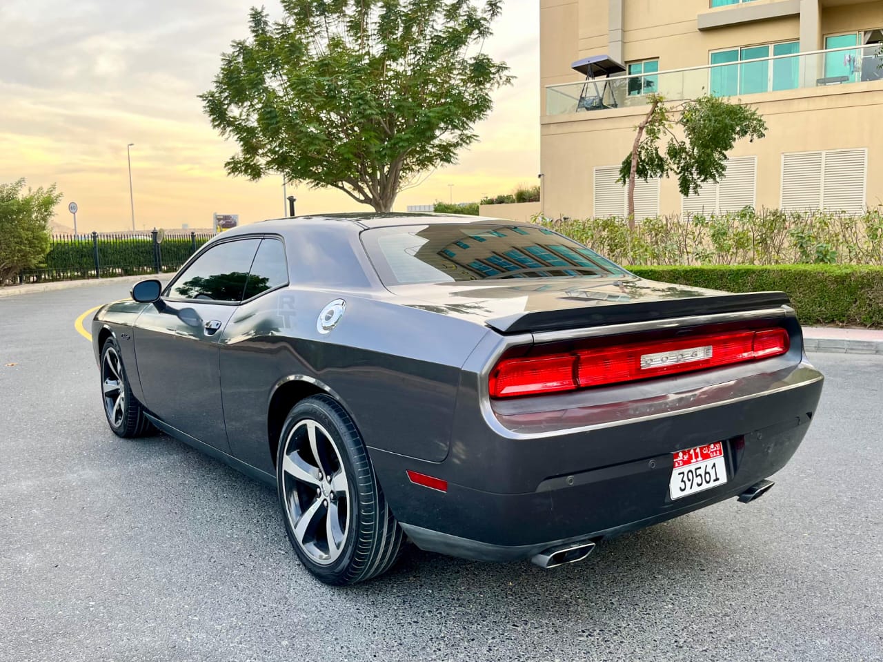 dodge challenger R/T 2014