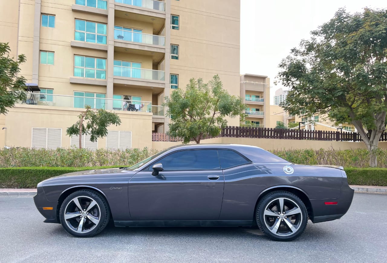 dodge challenger R/T 2014