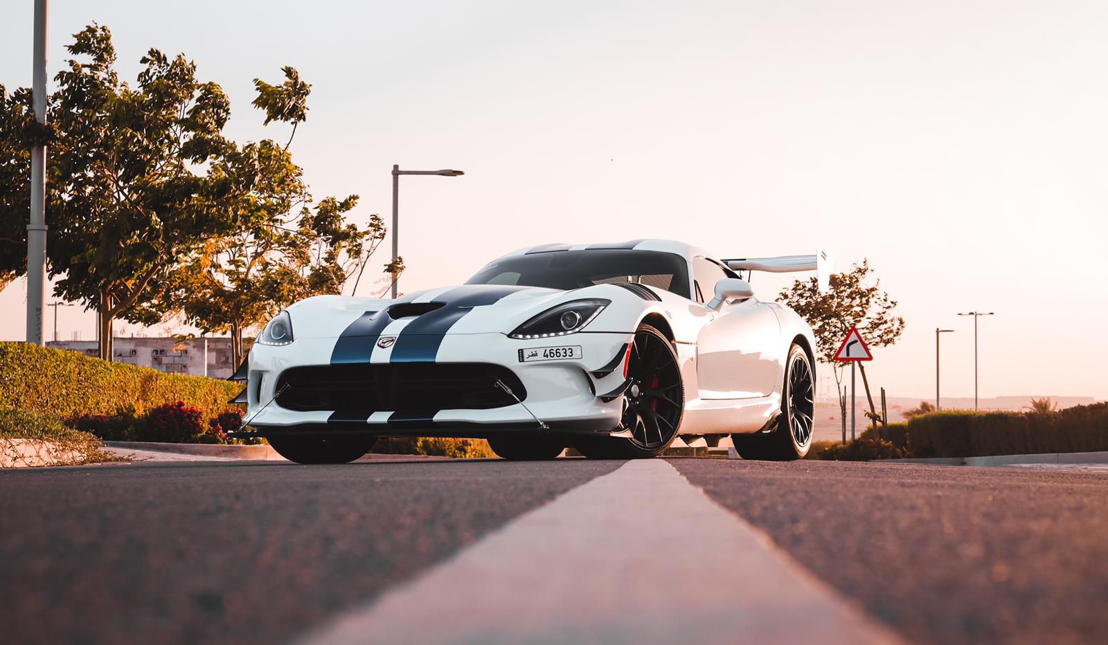 Dodge Viper GTS-R