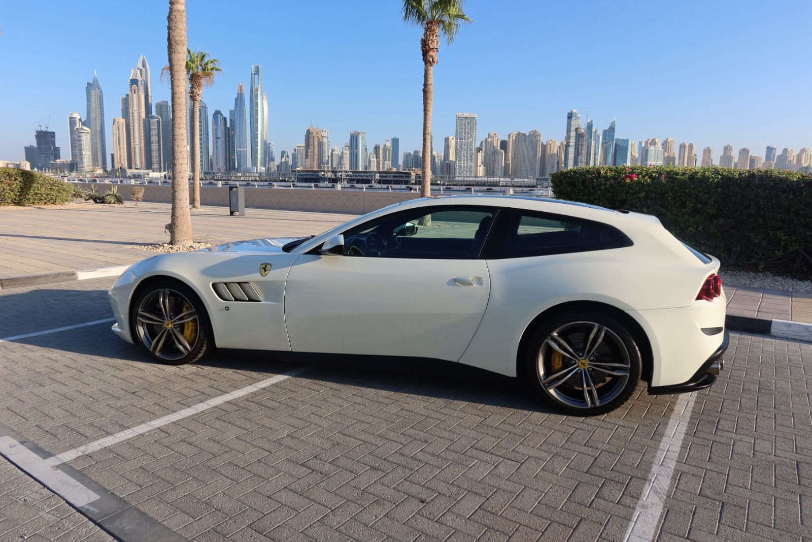 Ferrari GTC4Lusso