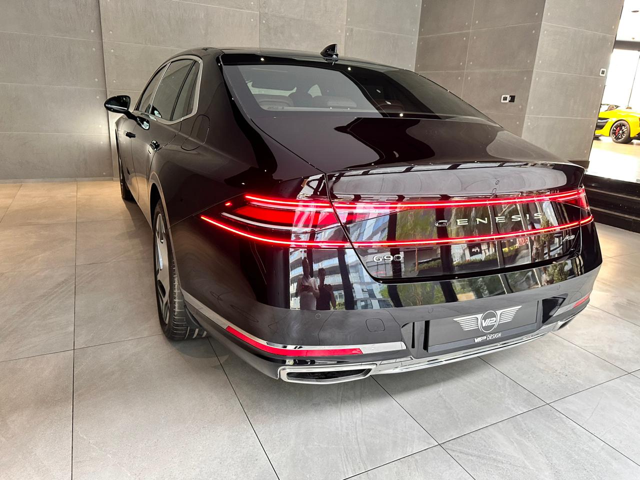 Genesis G90 Royal