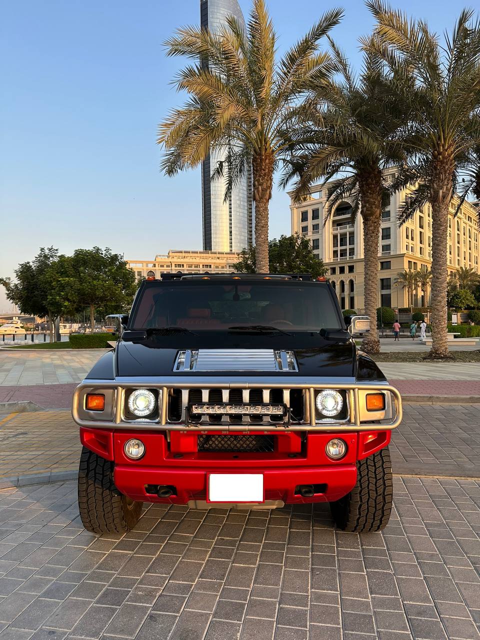 Hummer H2 Pink Inside