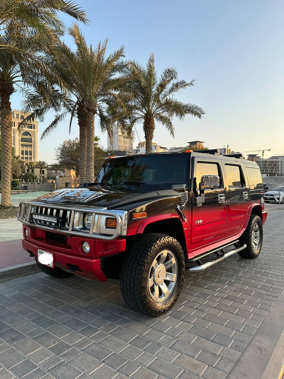 Hummer H2 Pink Inside