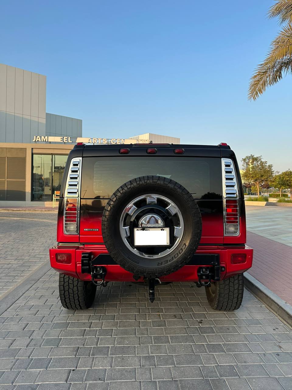 Hummer H2 Pink Inside