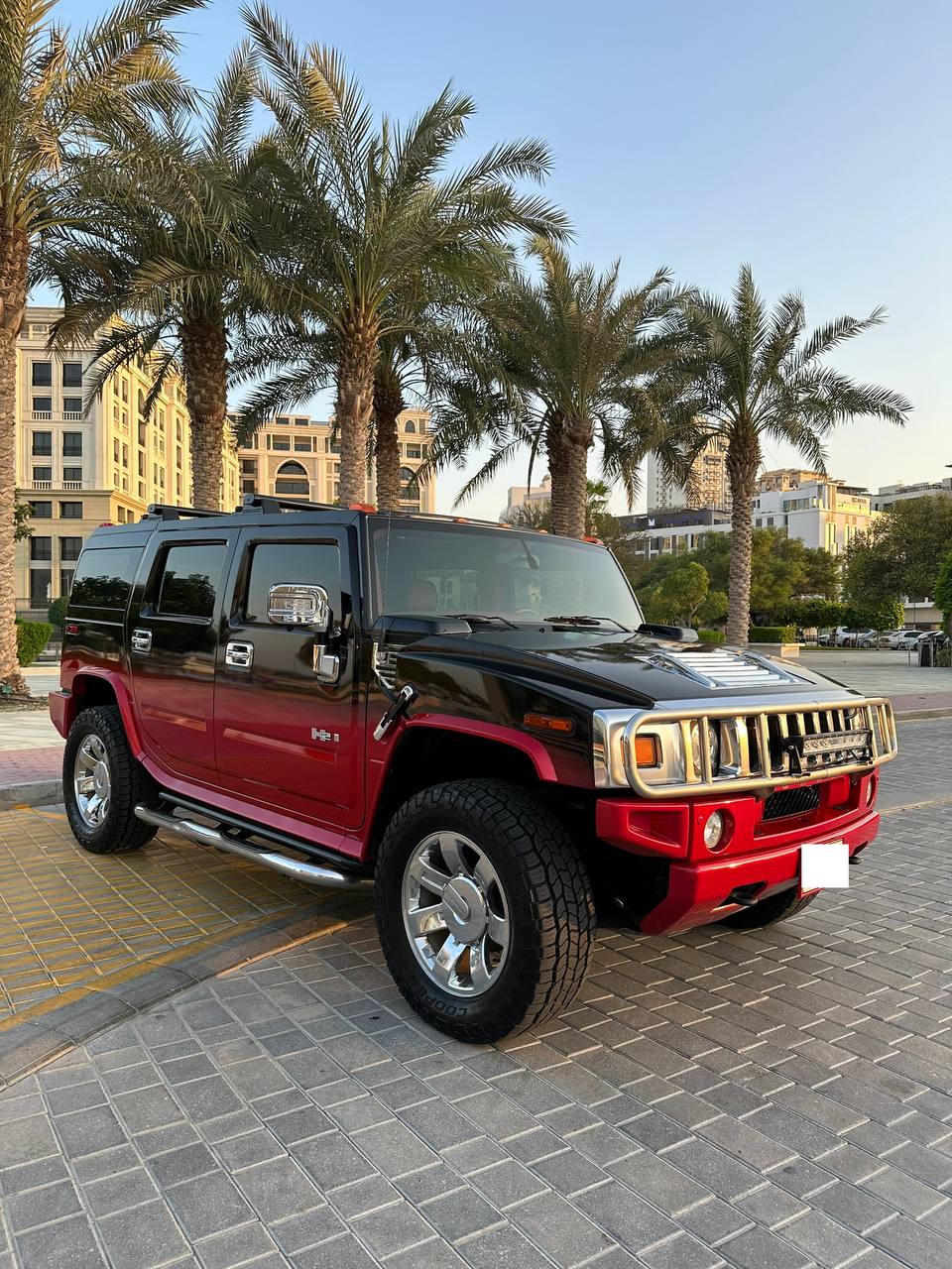 Hummer H2 Pink Inside