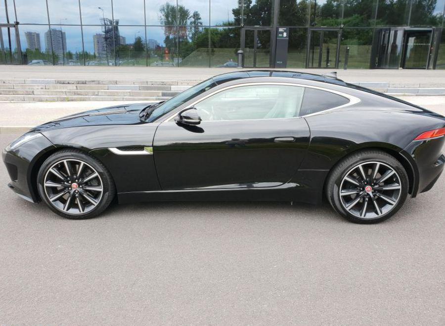 Jaguar F Type V6