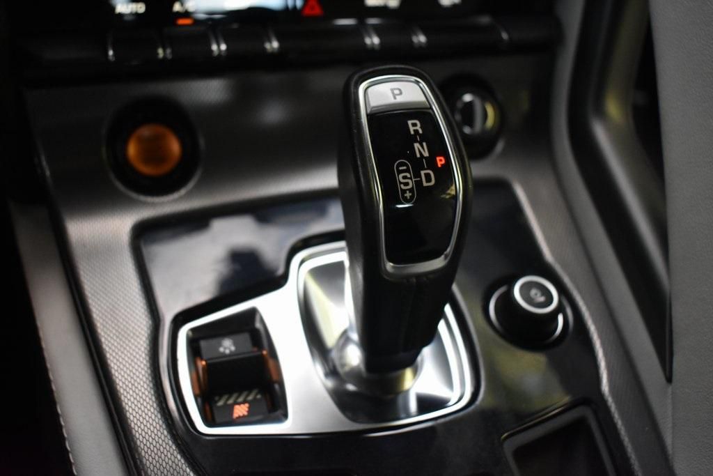 Jaguar F Type V6