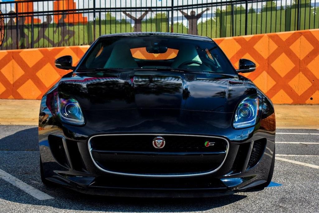 Jaguar F Type V6