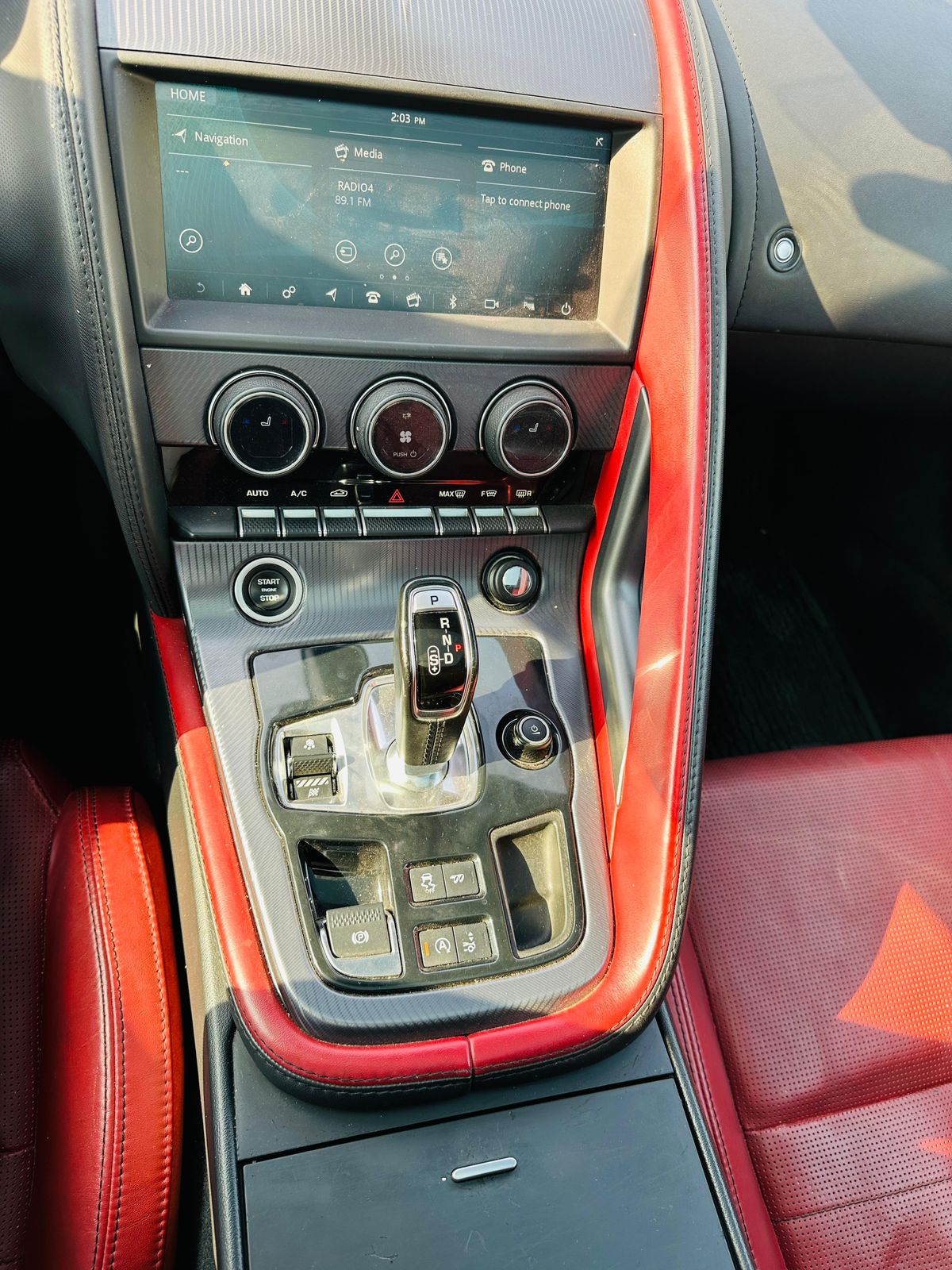 Jaguar F Type V6