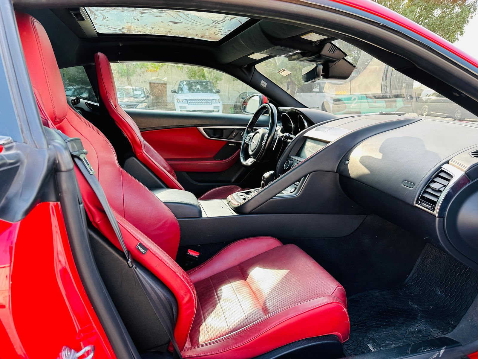 Jaguar F Type V6