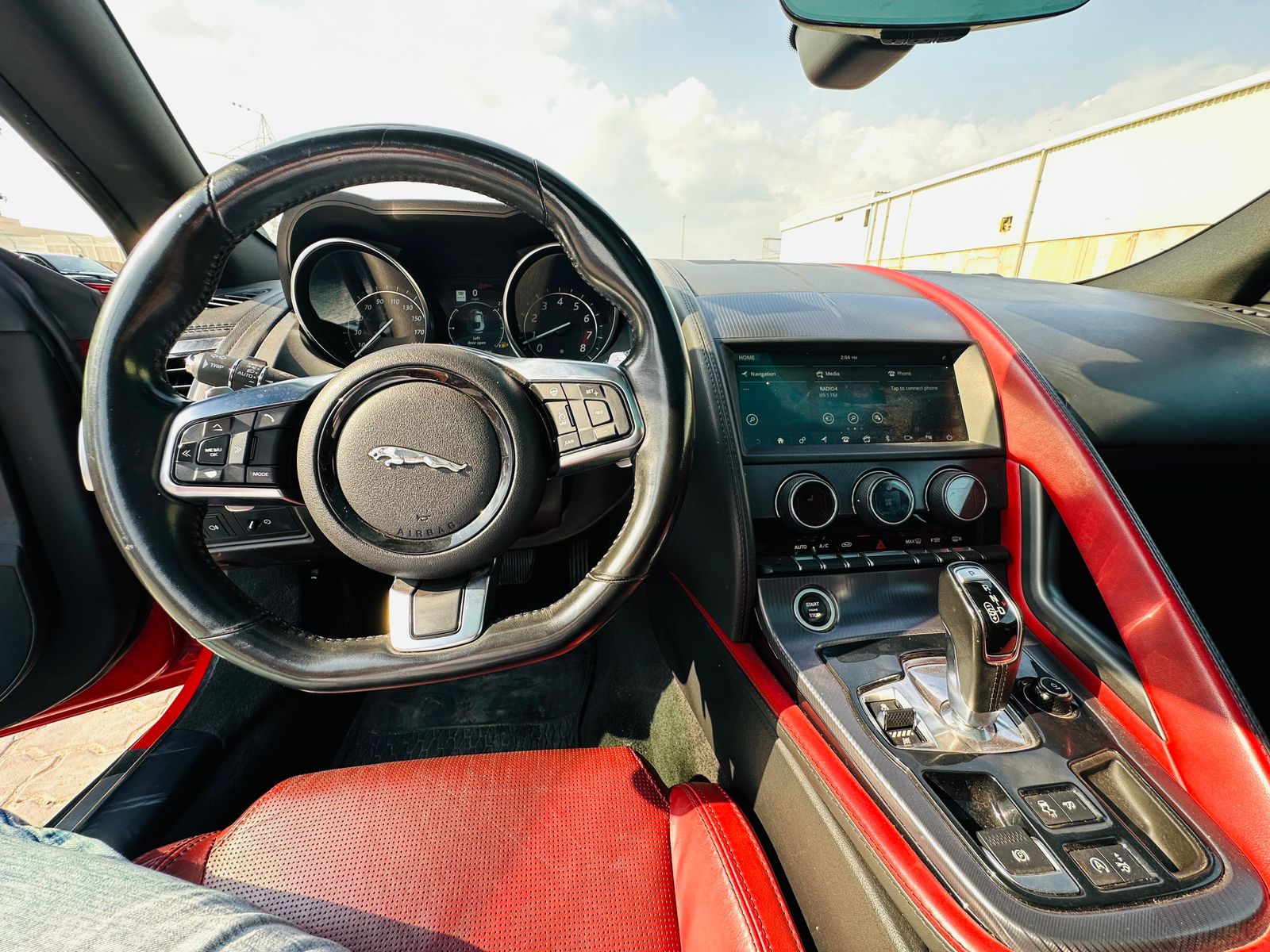 Jaguar F Type V6