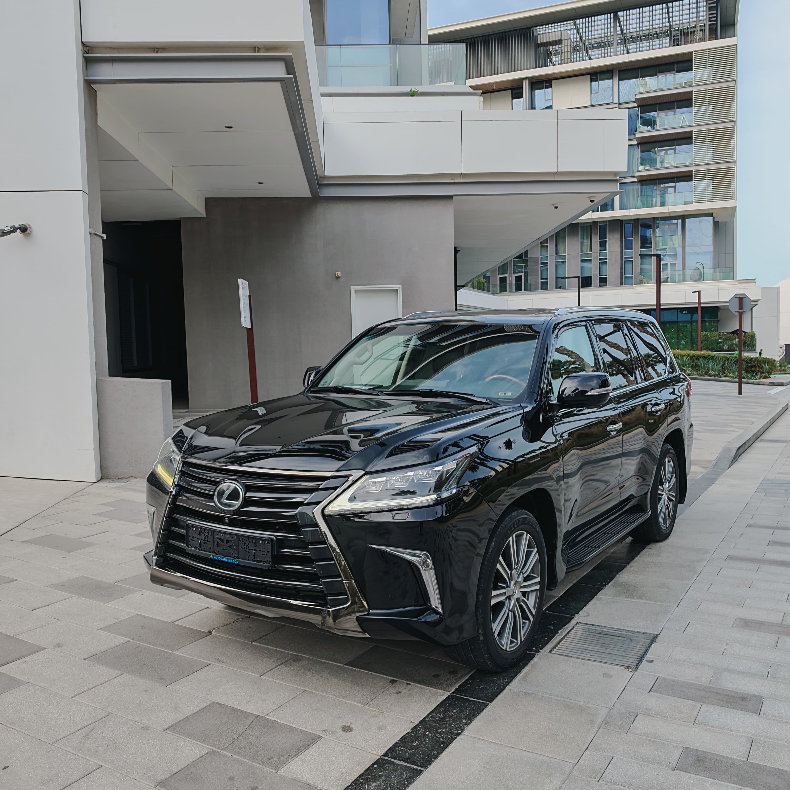 Lexus LX570 2016