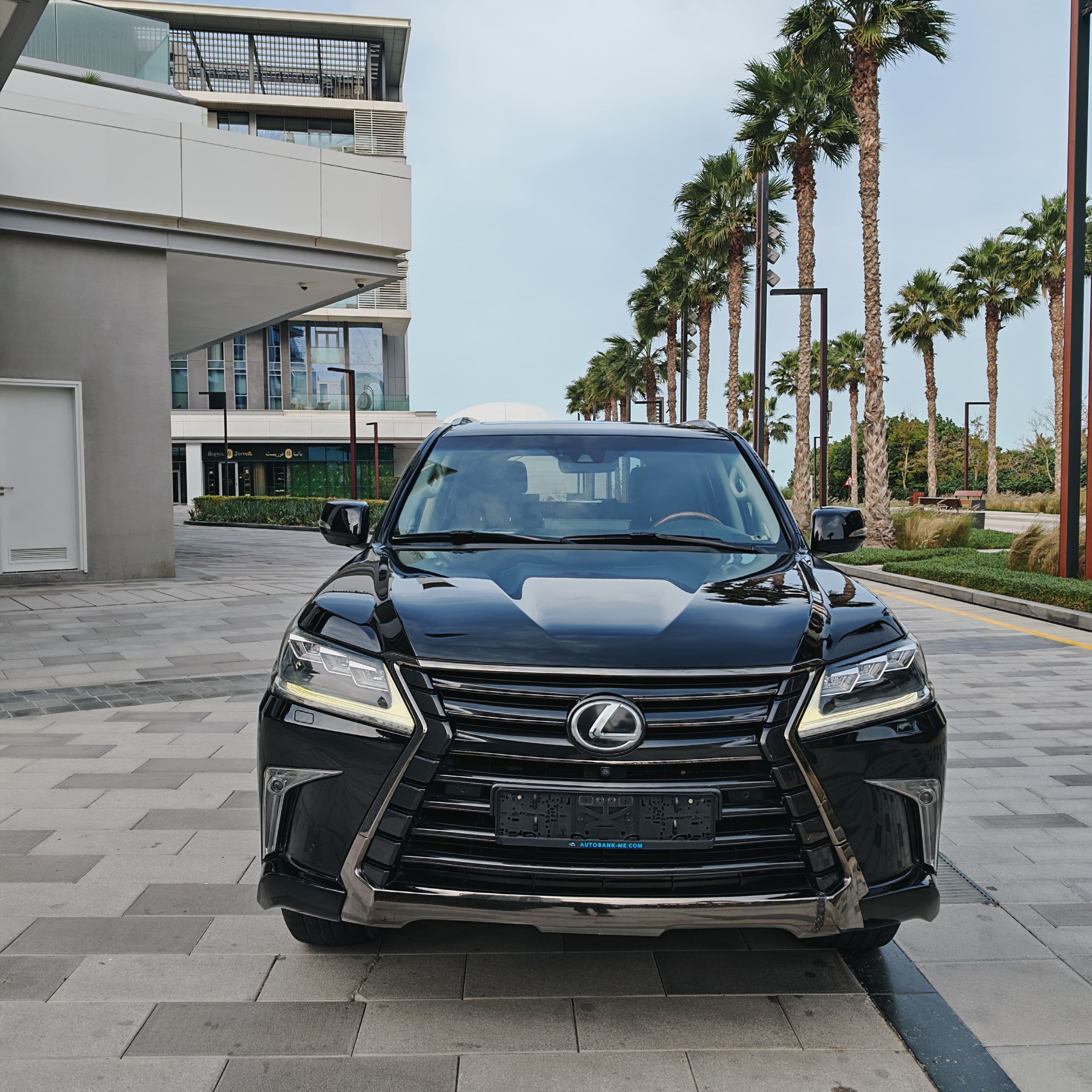 Lexus LX570 2016