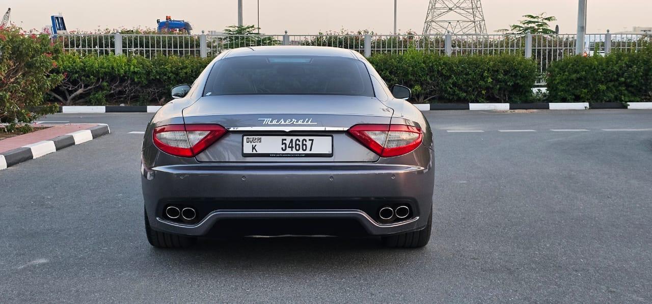 Maserati Granturismo 2013