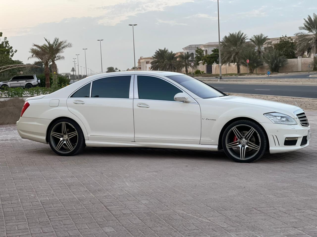 Mercedes S550 Uplifted S65 AMG