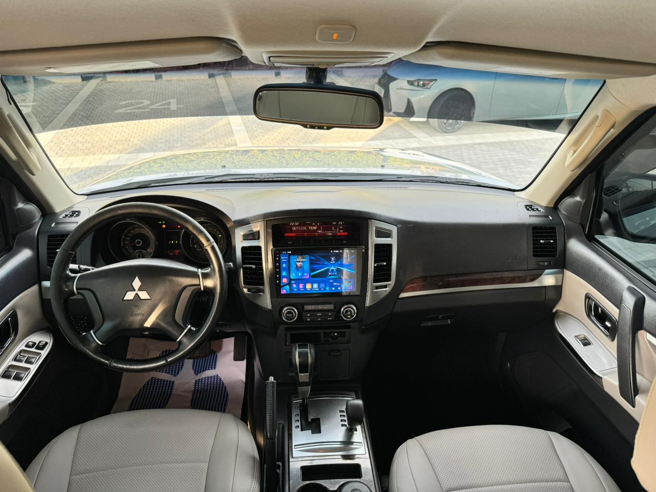 Mitsubishi Pajero IV 2015 3.8