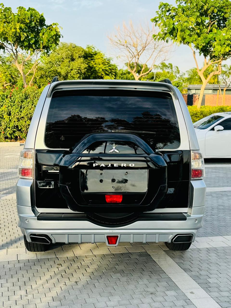 Mitsubishi Pajero IV 2015 3.8