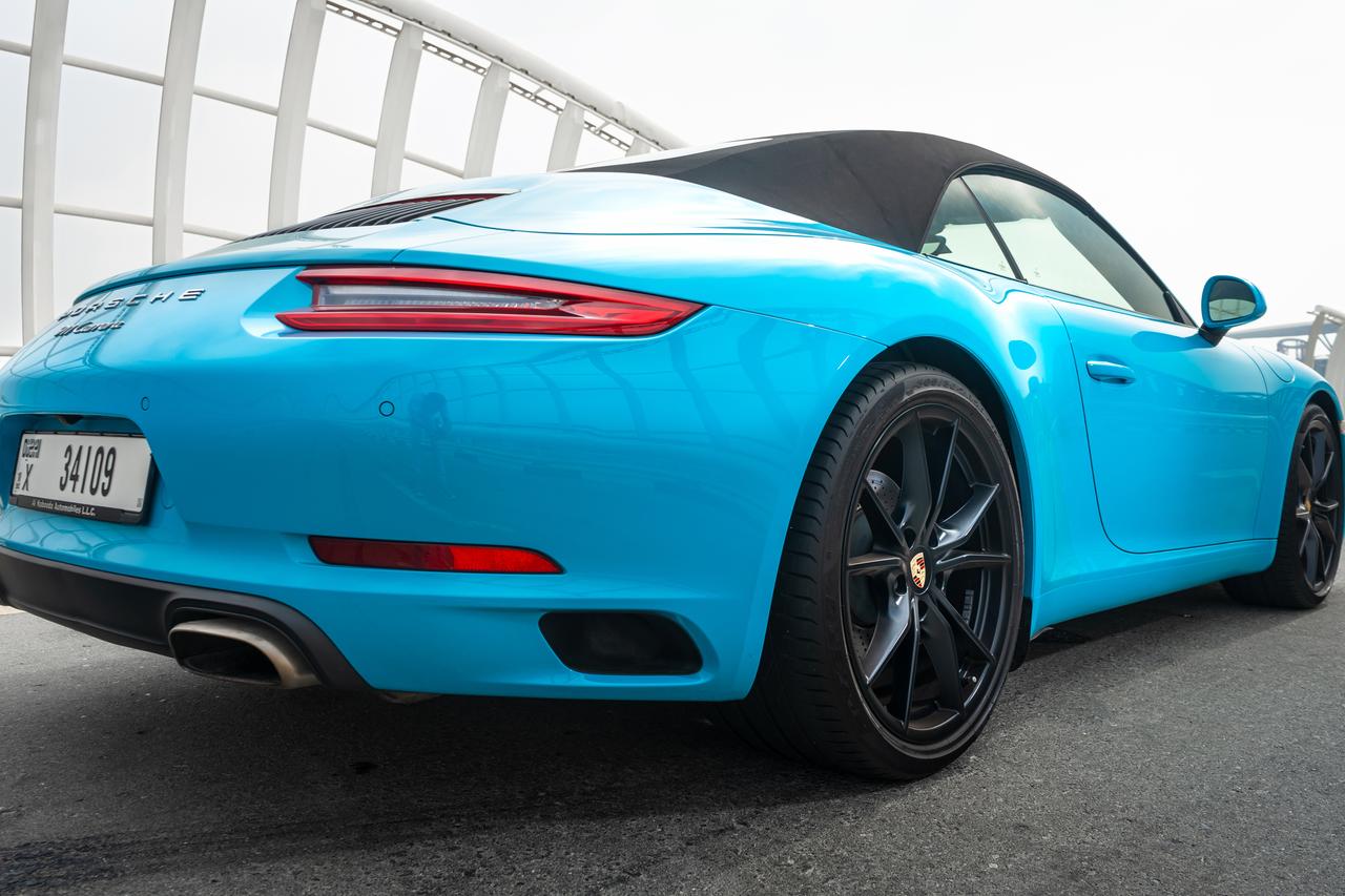Porsche 911 Carrera Cabrio