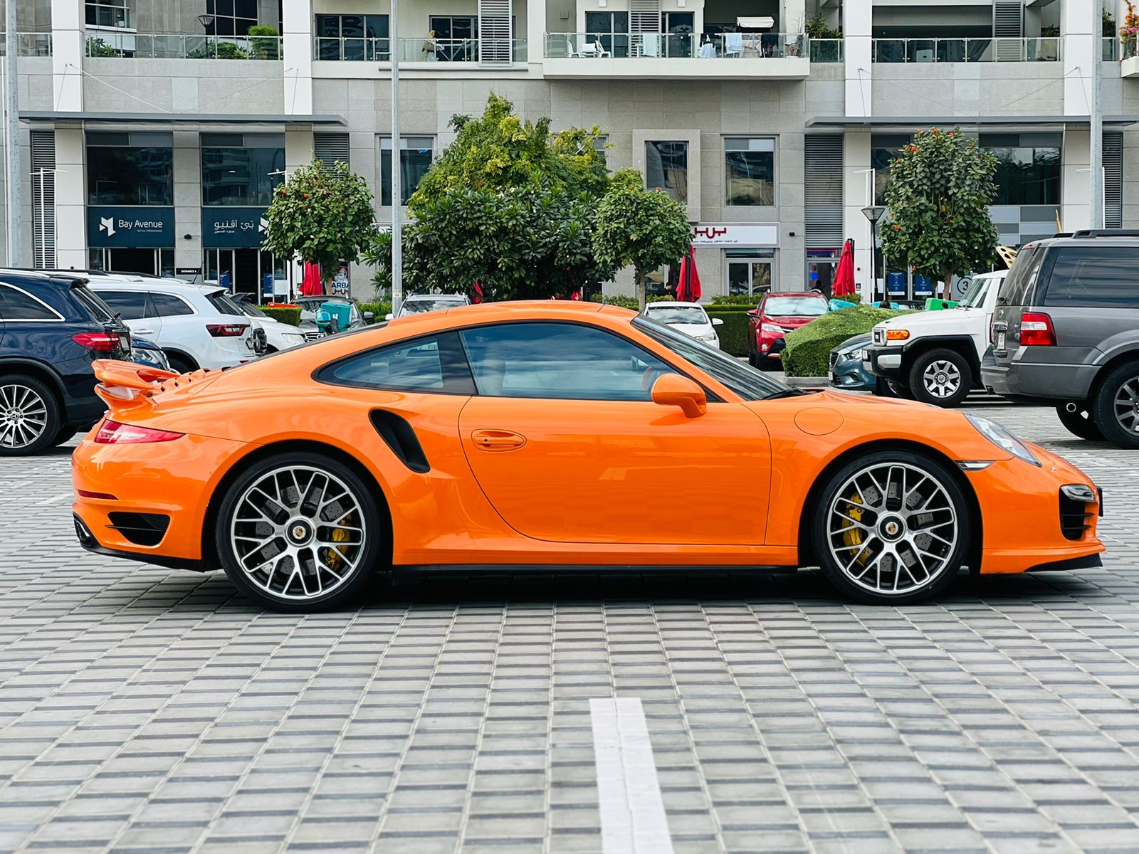 Porsche 911 Orange