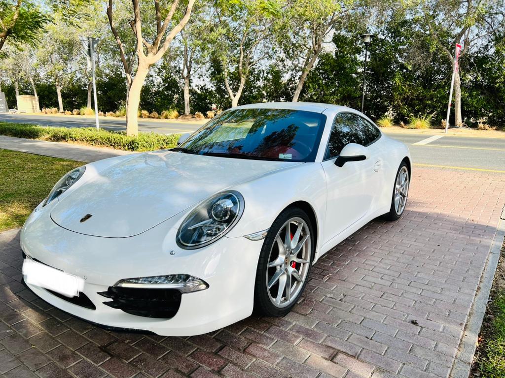 Porsche Carrera 911S White