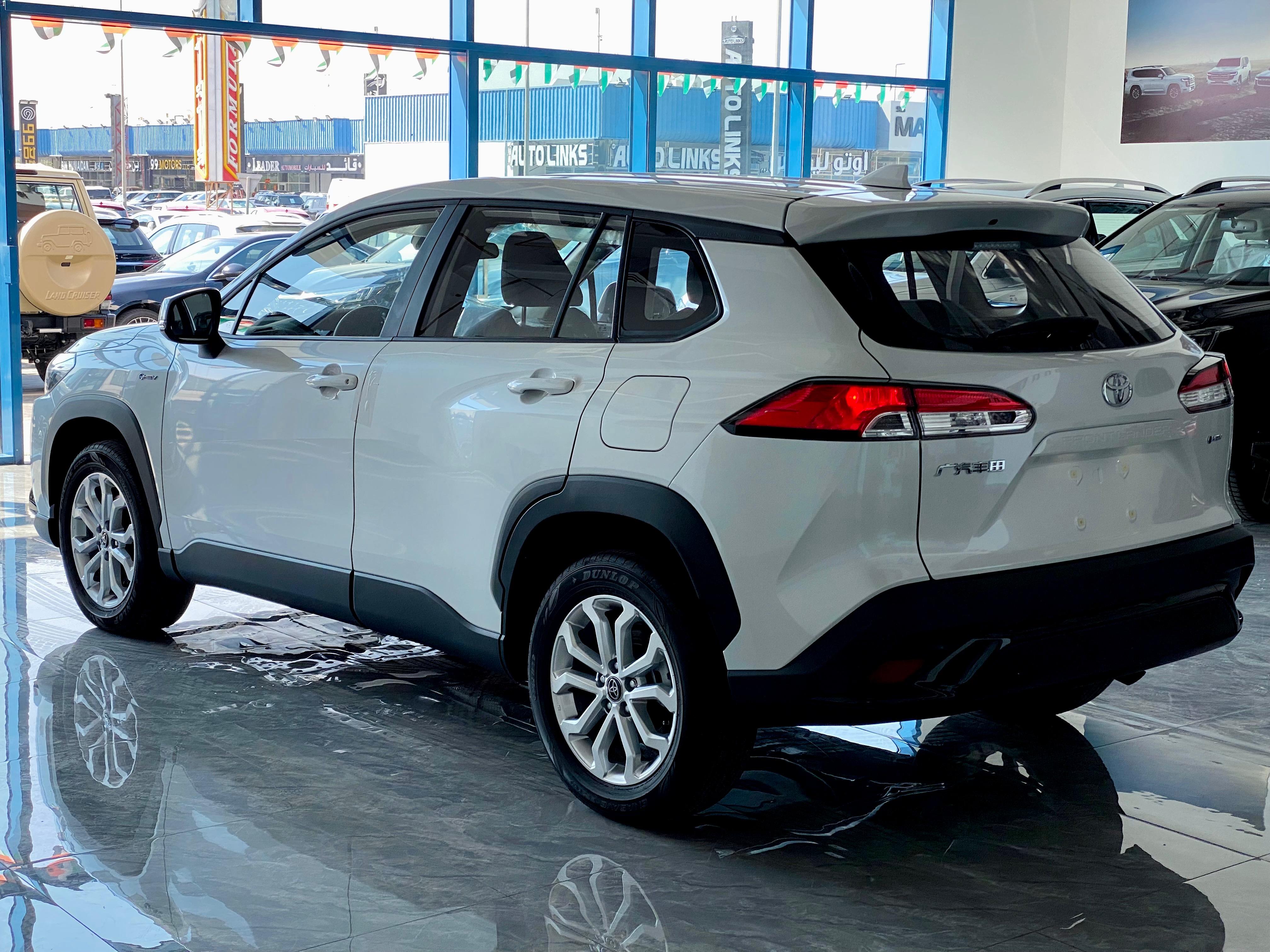 Toyota Corolla Cross / Frontlander