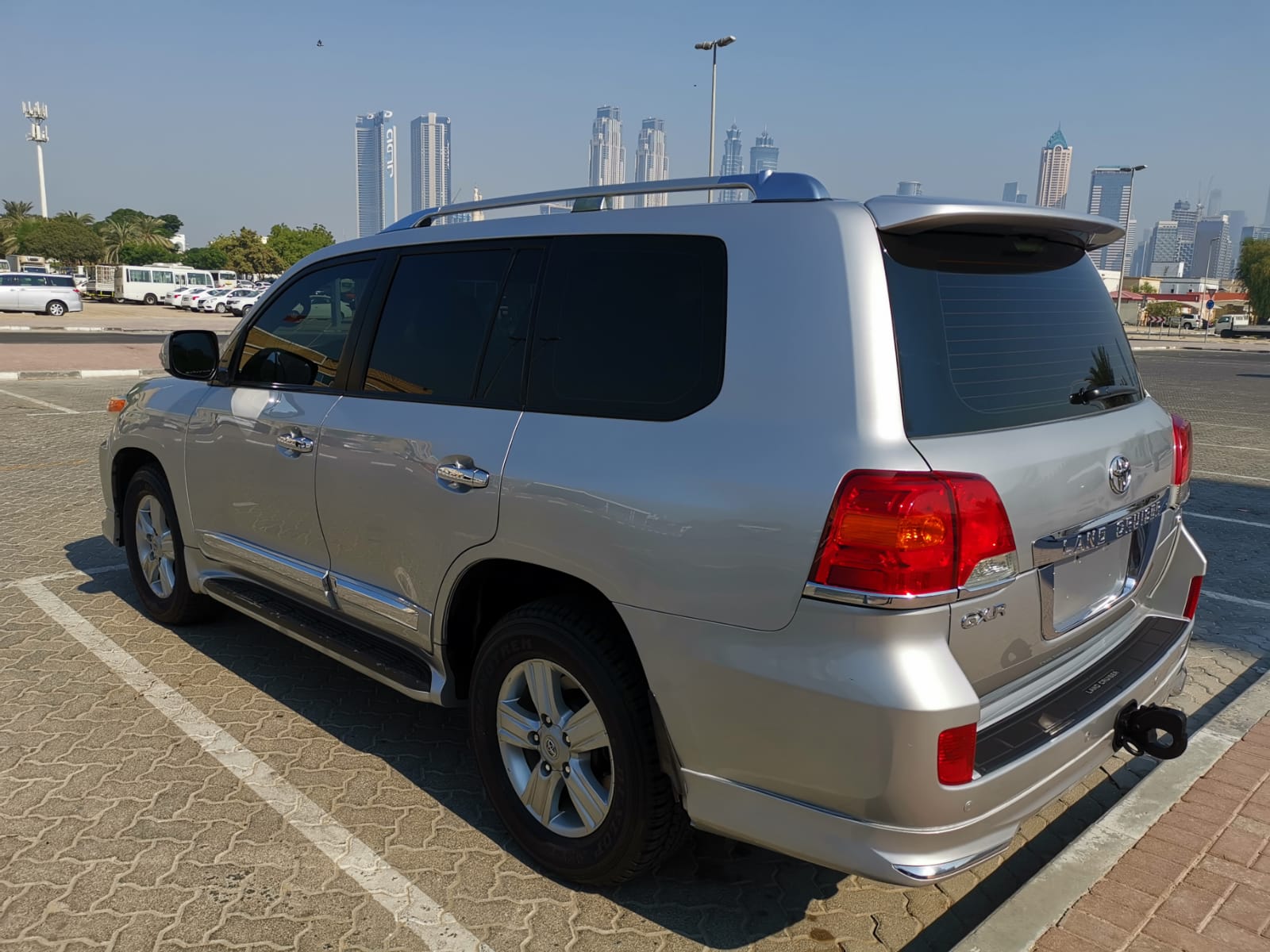 Toyota Land Crusier V8 J200
