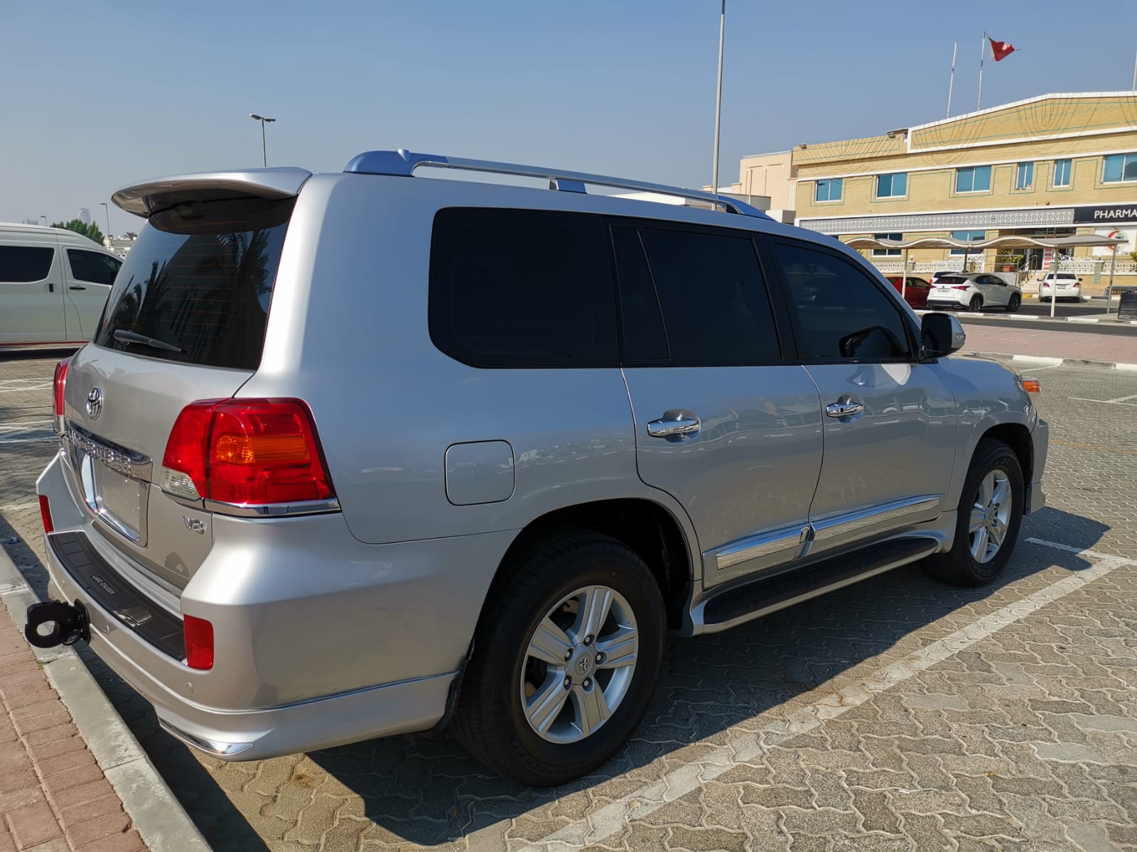Toyota Land Crusier V8 J200