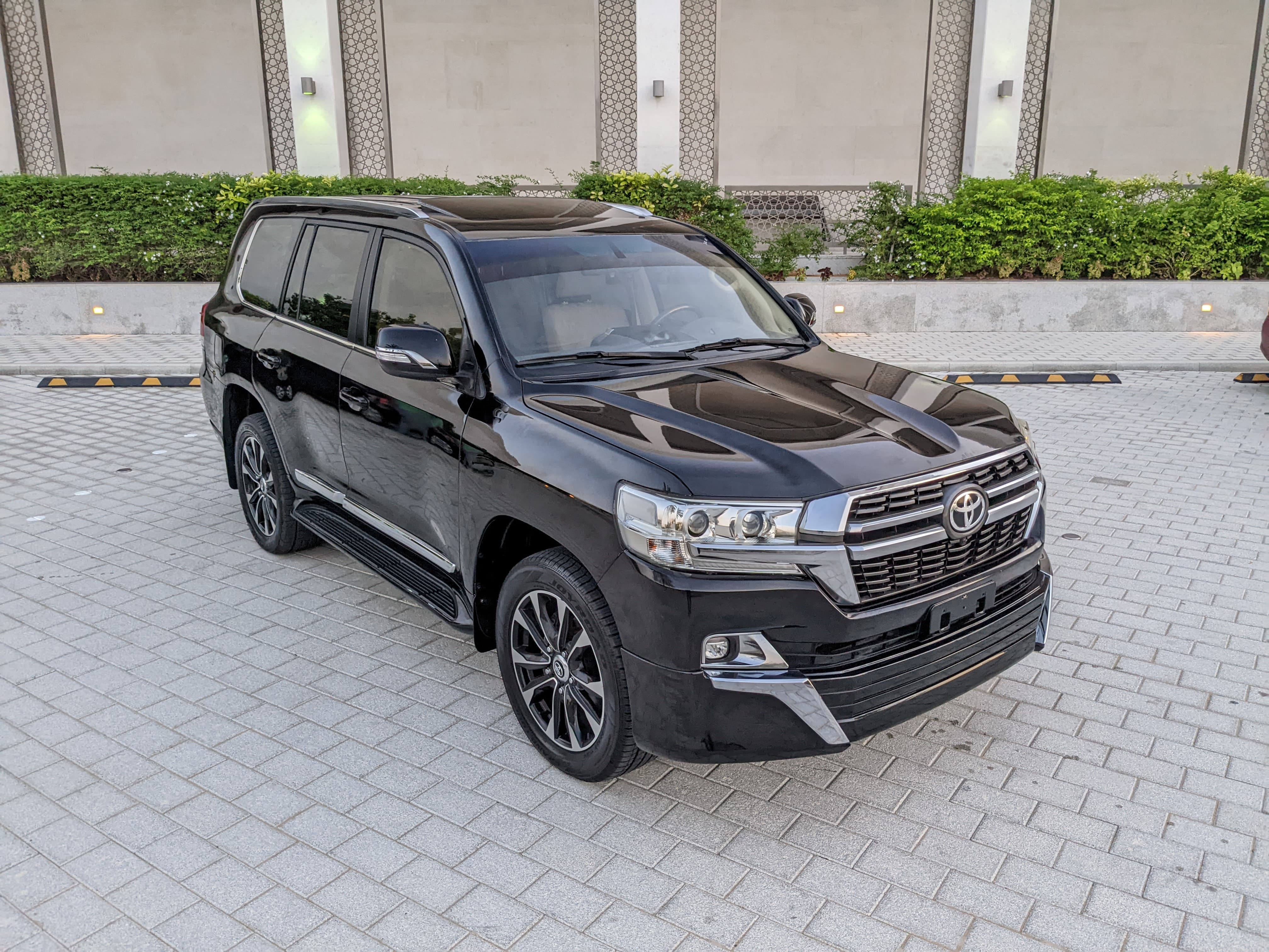 Toyota LandCruiser J200 V6