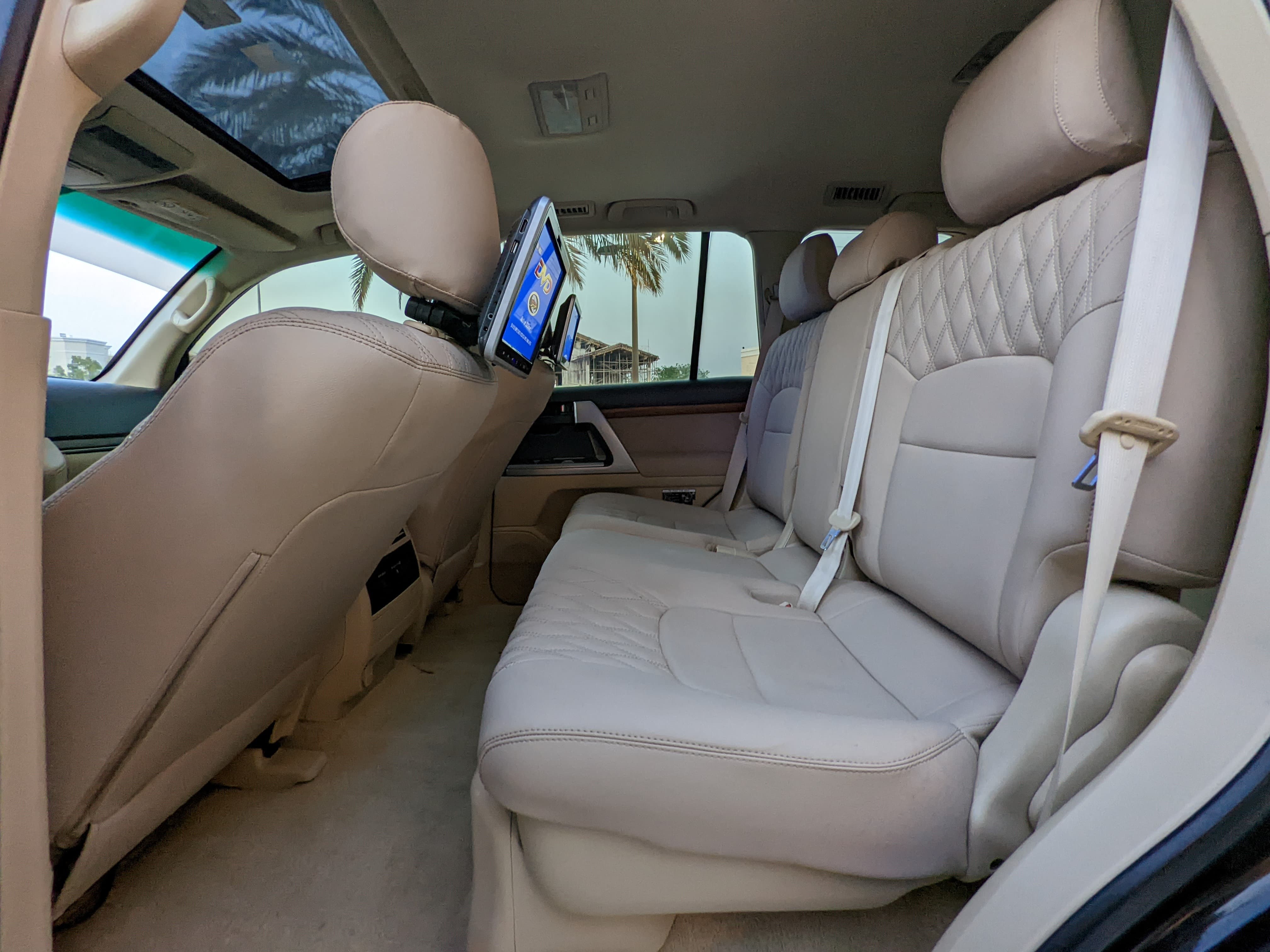 Toyota LandCruiser J200 V6