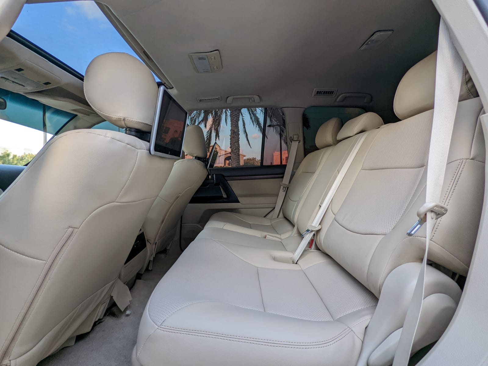 Toyota LandCruiser V6