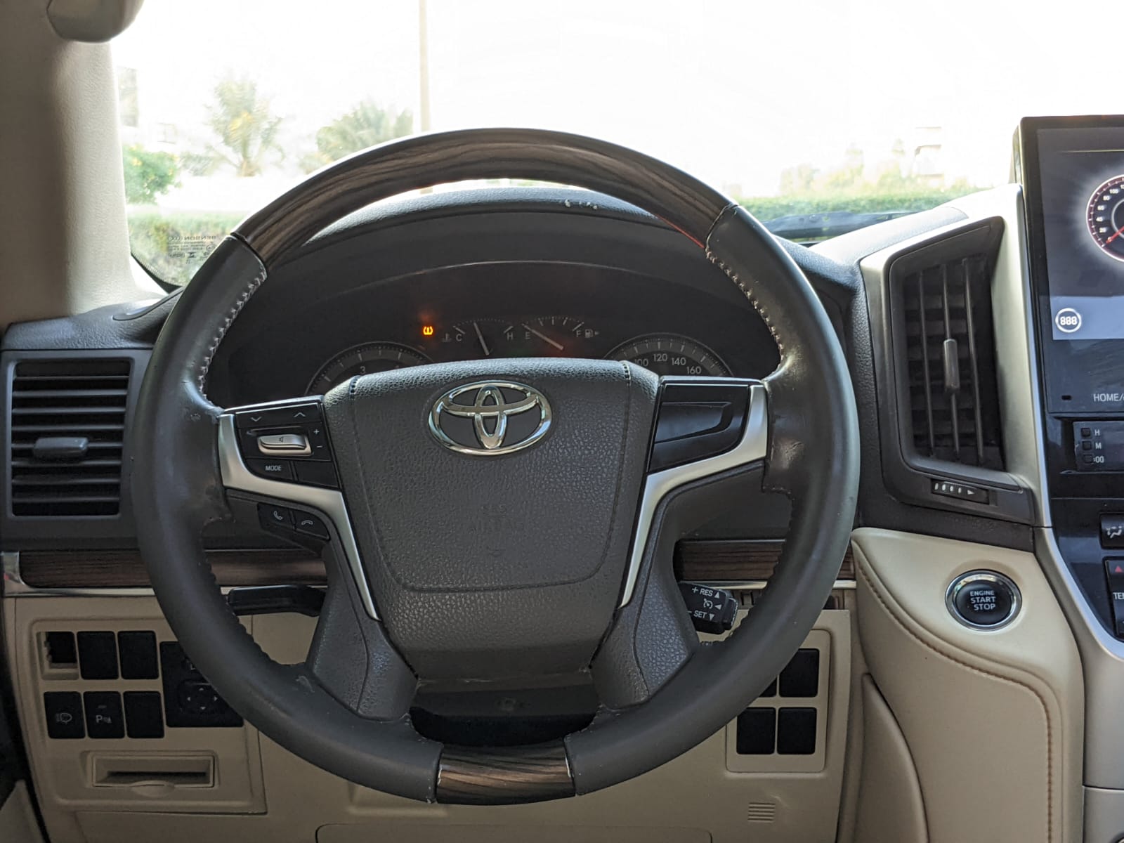 Toyota LandCruiser V6