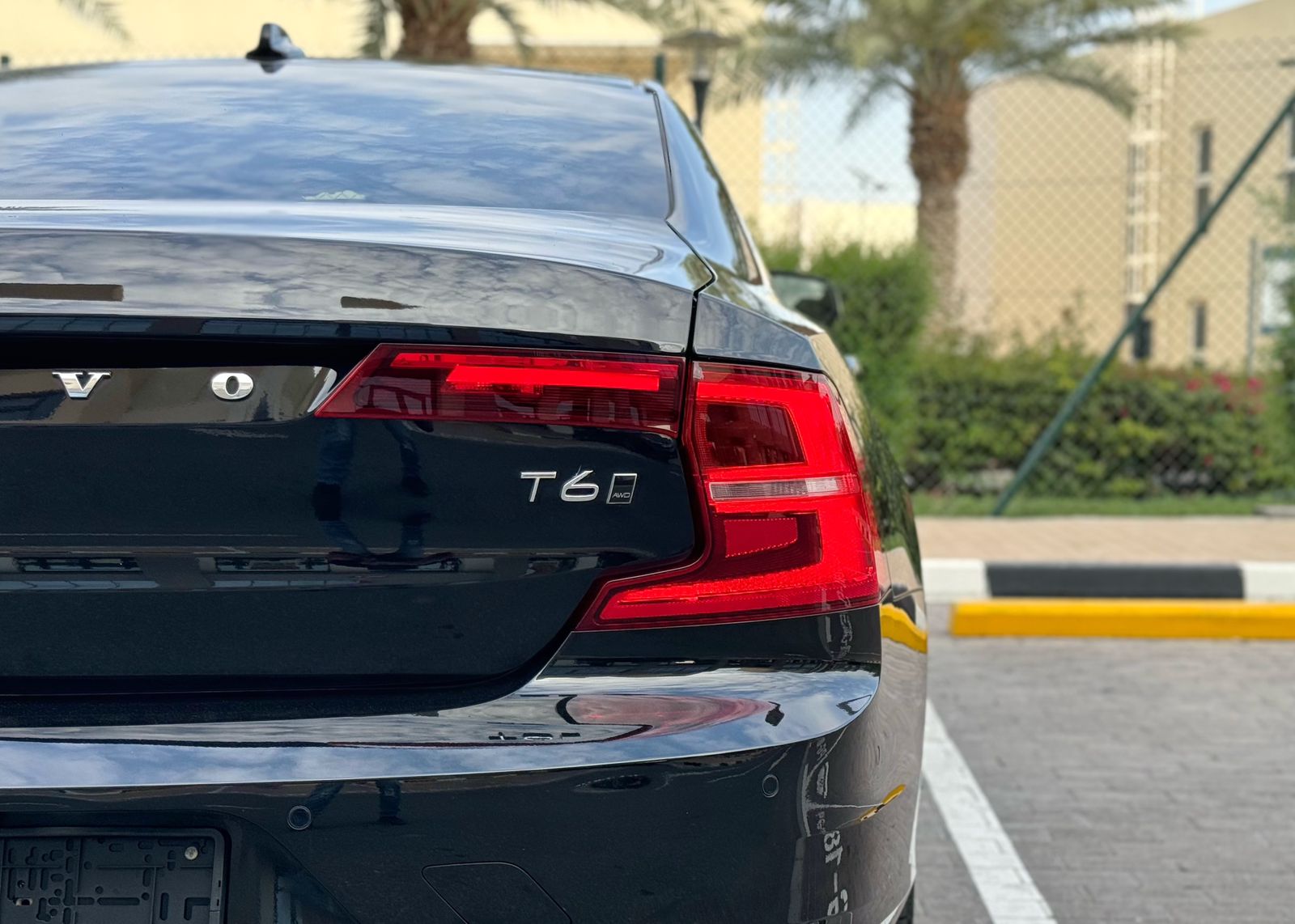 Volvo S90 T6